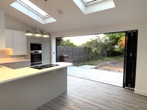 Photo 9- click for photo gallery